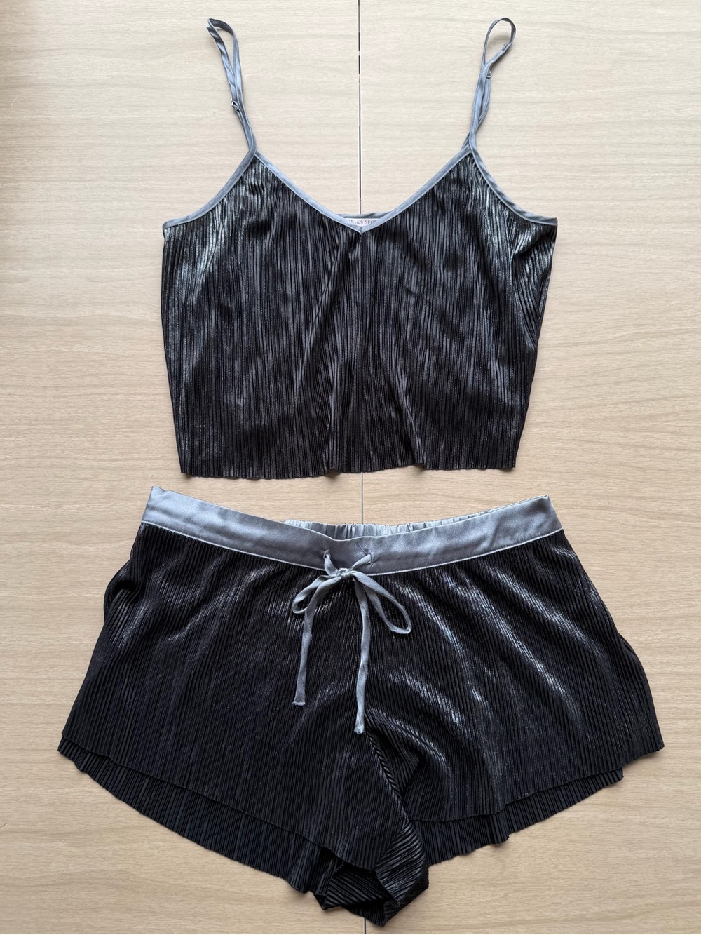 Victoria's Secret Black Pleated Cami & Short Sleep Set XS